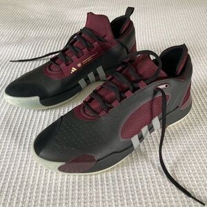 Adidas Donovan Mitchell DON 5 basketball shoe. Cavaliers team colors.